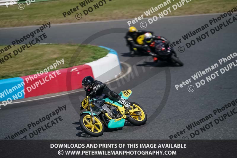 enduro digital images;event digital images;eventdigitalimages;no limits trackdays;peter wileman photography;racing digital images;snetterton;snetterton no limits trackday;snetterton photographs;snetterton trackday photographs;trackday digital images;trackday photos